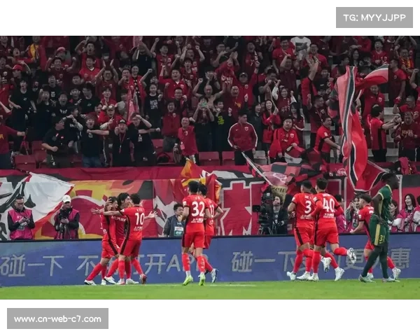 中超争冠形势瞬息万变,海港掌握主动权到最后一刻 中超争冠形势瞬息万变,海港掌握主动权到最后一刻